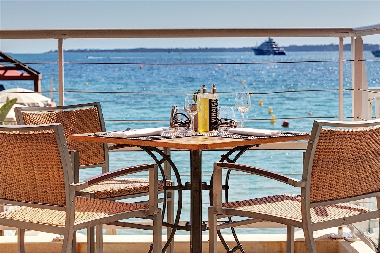 Garden Beach Hotel Juan-les-Pins Exterior foto